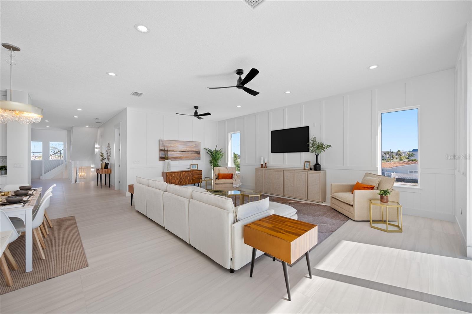 11460 7TH St TREASURE ISLAND, FL 33706