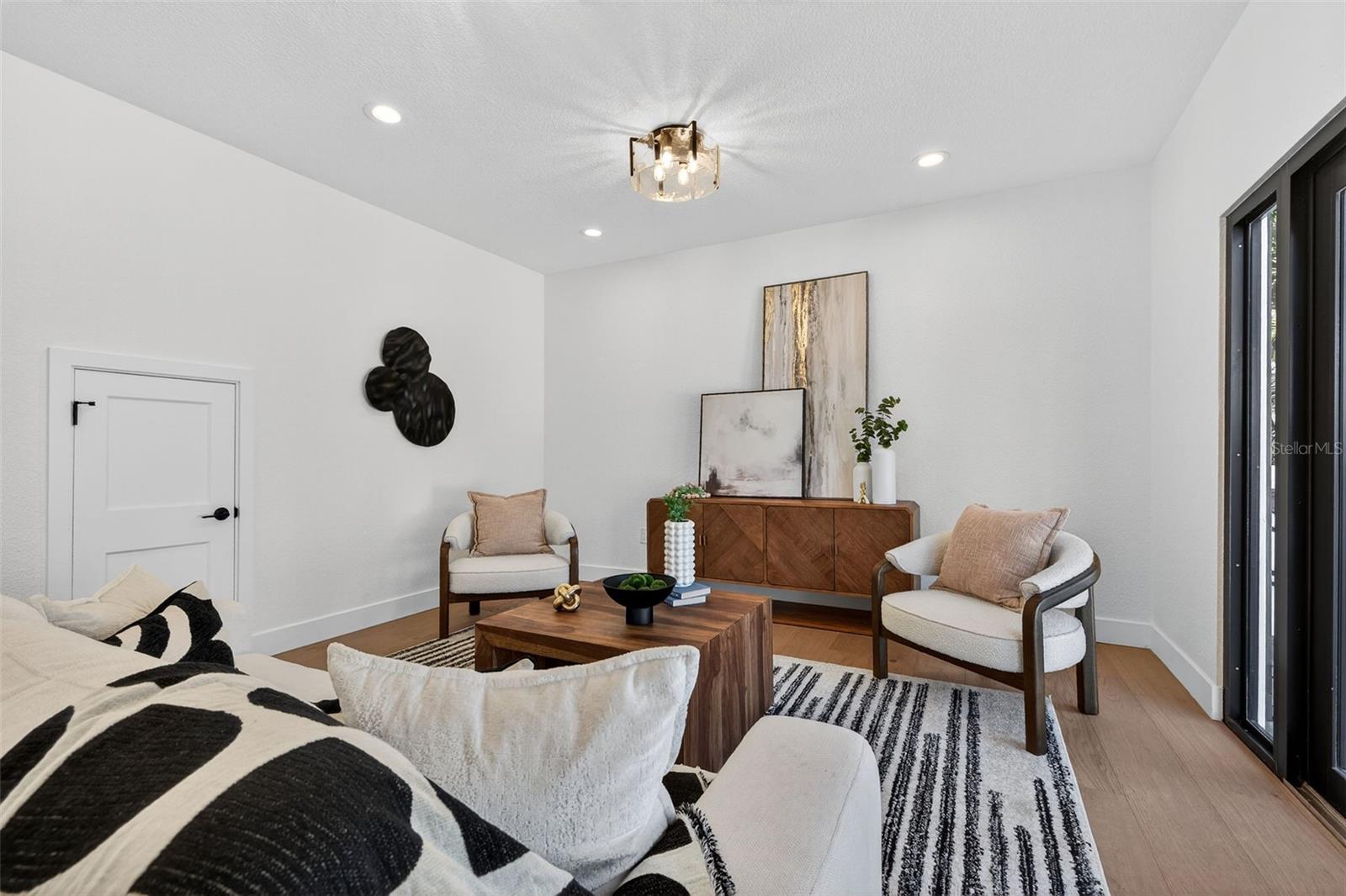 159 17TH Ave ST PETERSBURG, FL 33704