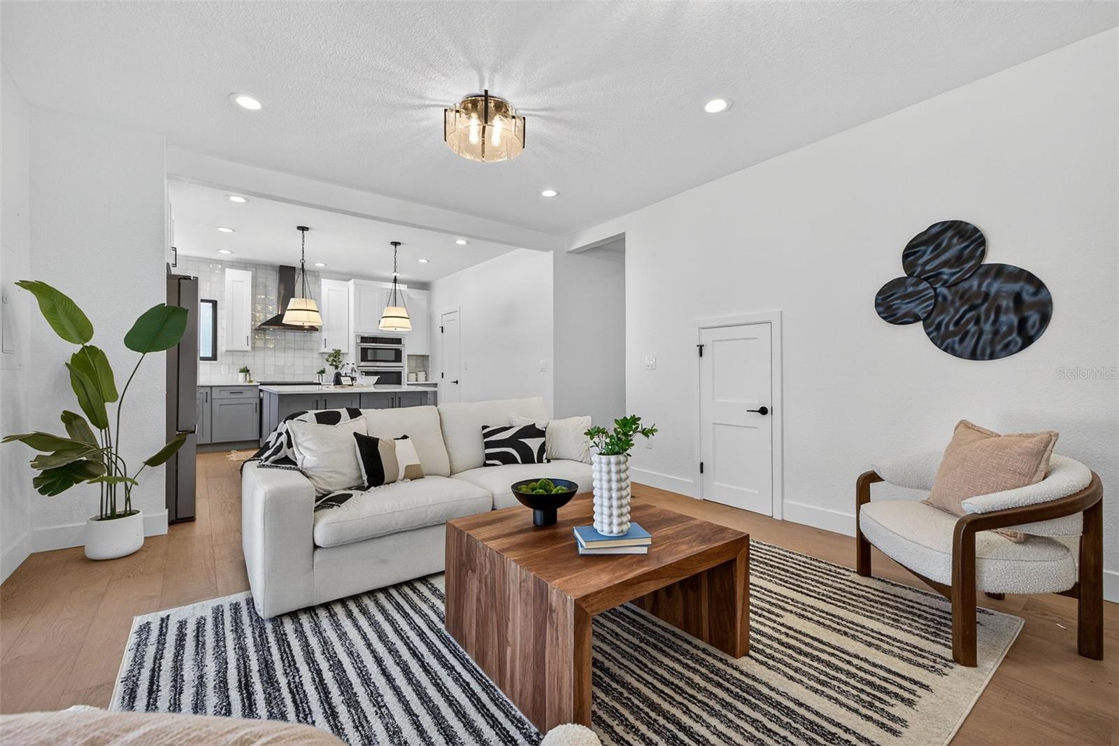 159 17TH Ave ST PETERSBURG, FL 33704