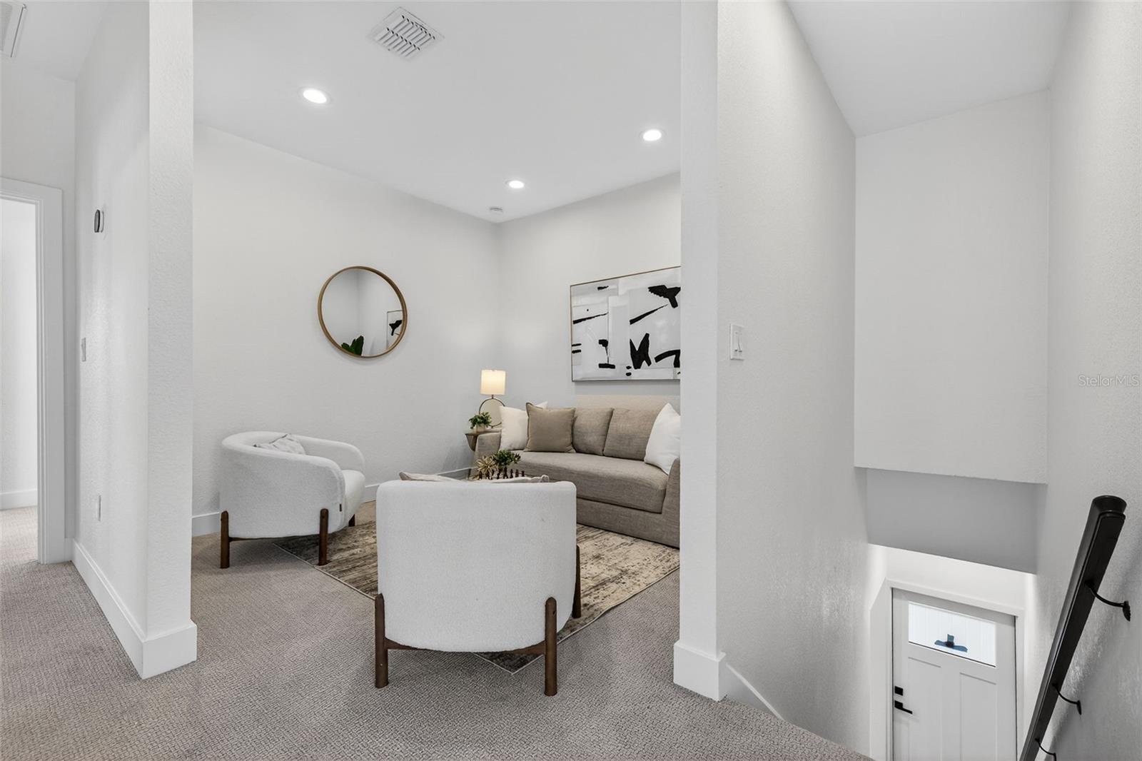 159 17TH Ave ST PETERSBURG, FL 33704