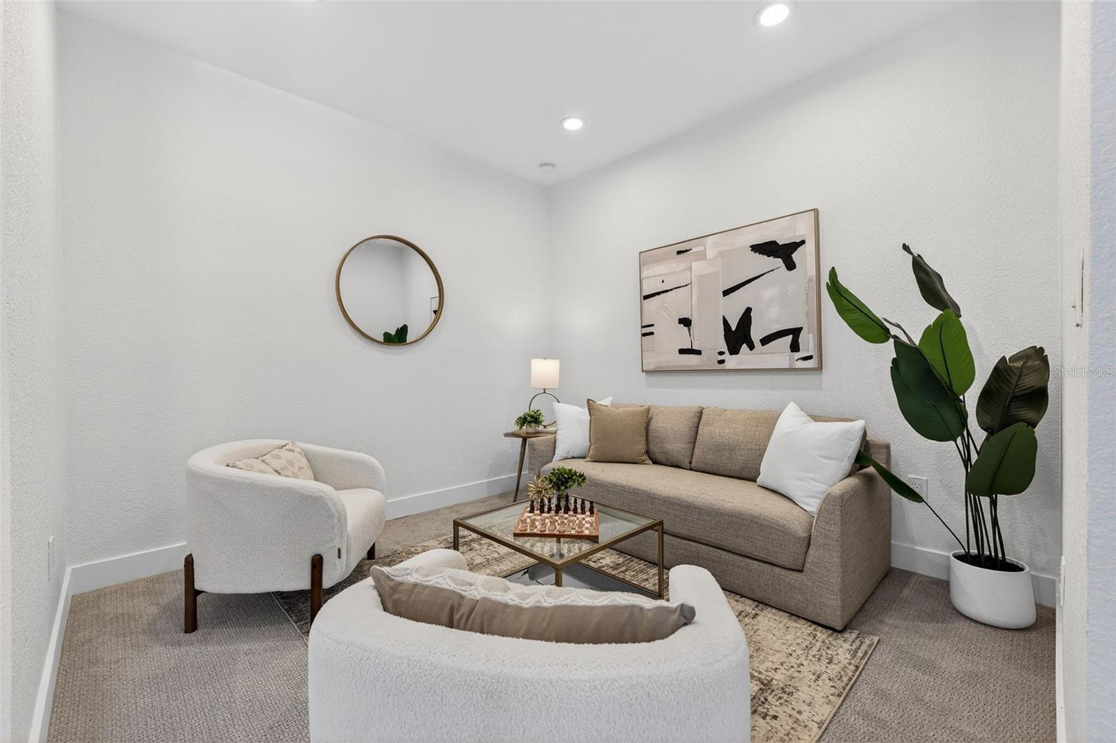 159 17TH Ave ST PETERSBURG, FL 33704