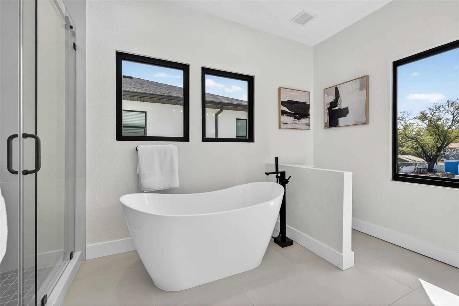 159 17TH Ave ST PETERSBURG, FL 33704