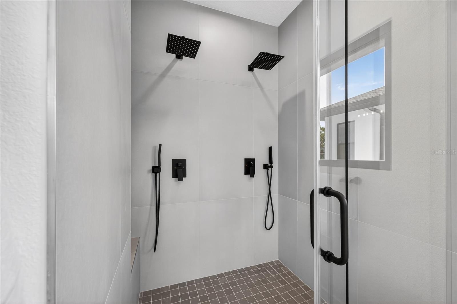 159 17TH Ave ST PETERSBURG, FL 33704