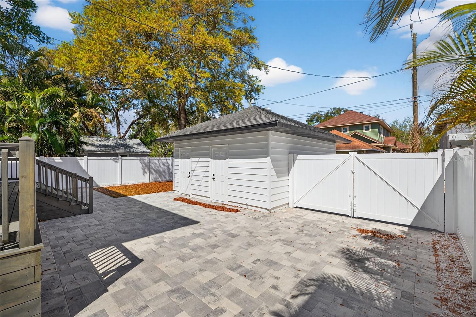 159 17TH Ave ST PETERSBURG, FL 33704