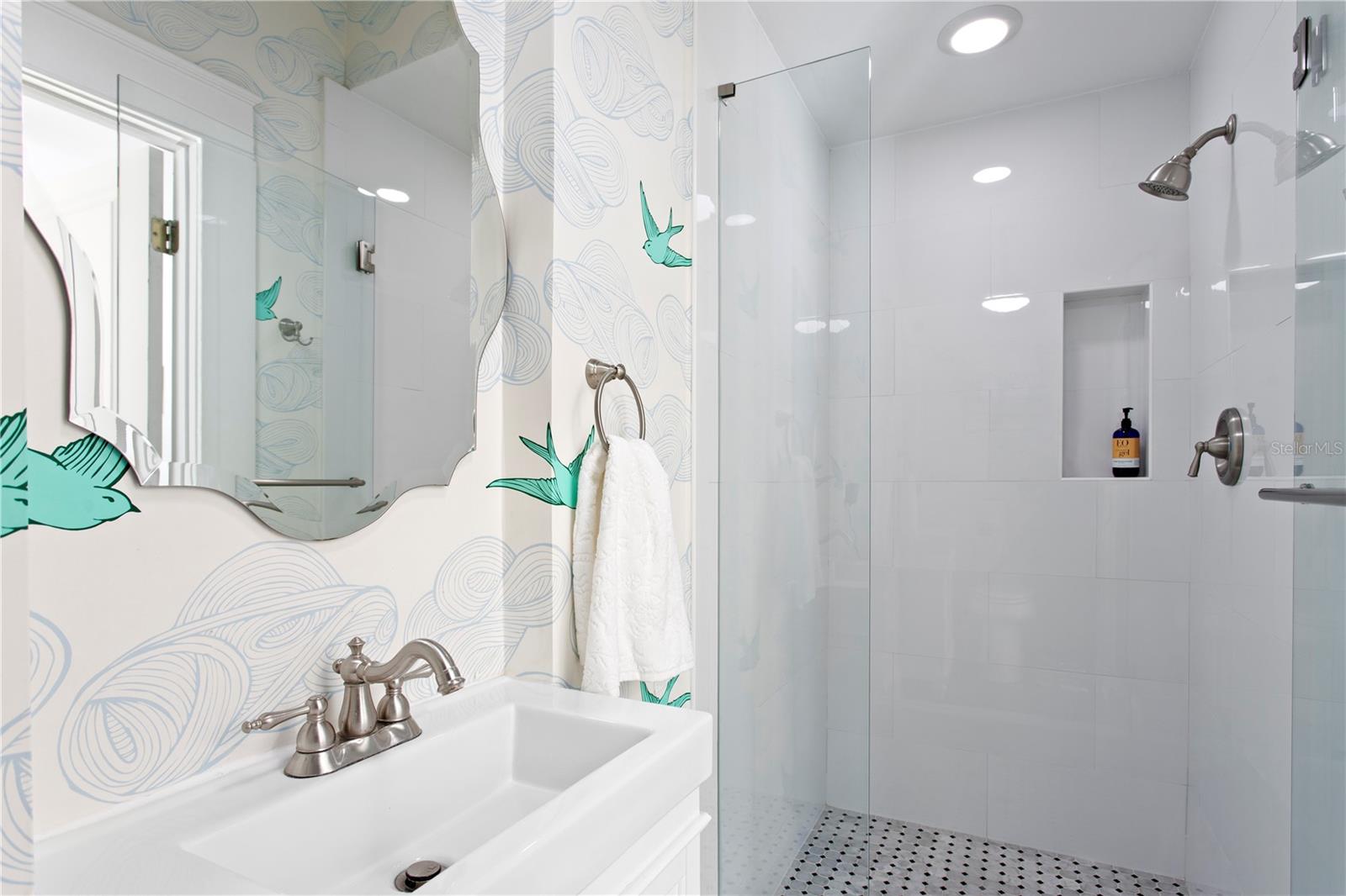 2810 W MORRISON Ave TAMPA, FL 33629