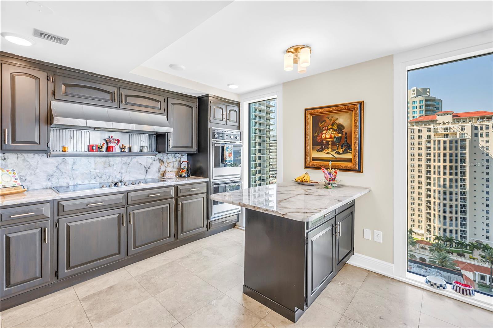 1 Bch Dr #1702 ST PETERSBURG, FL 33701