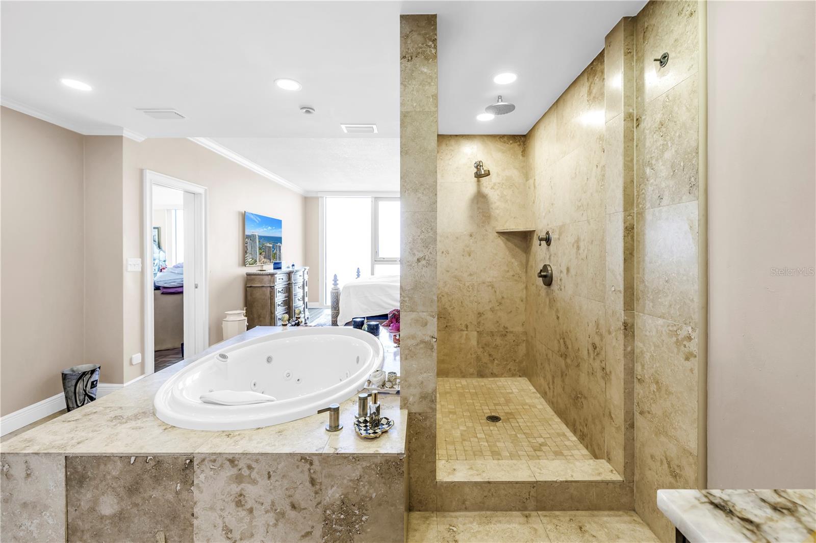 1 Bch Dr #1702 ST PETERSBURG, FL 33701