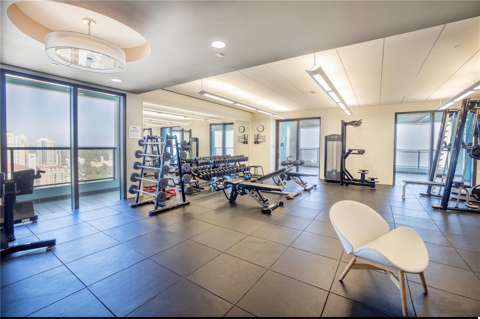 1 Bch Dr #1702 ST PETERSBURG, FL 33701