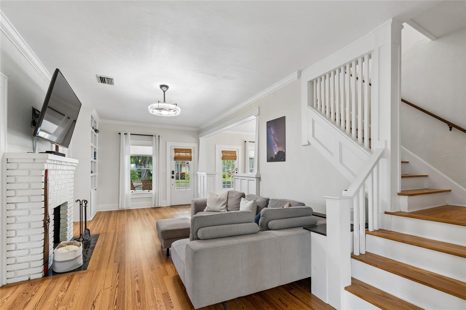 1126 16TH Ave ST PETERSBURG, FL 33704