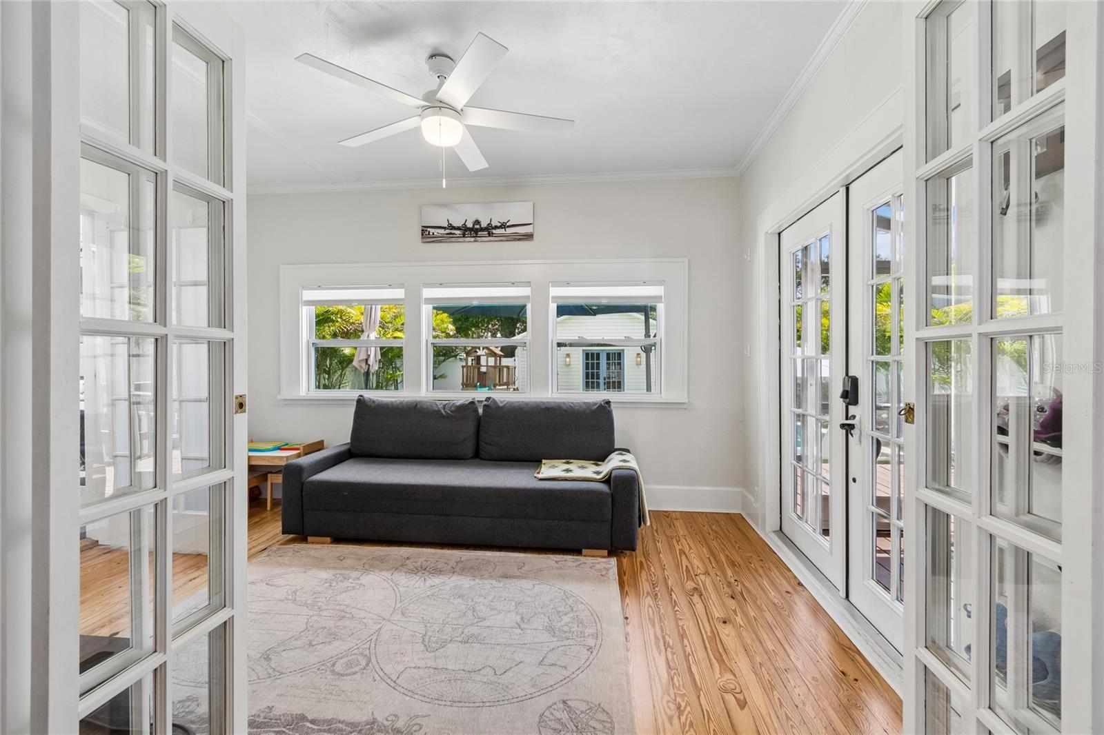 1126 16TH Ave ST PETERSBURG, FL 33704