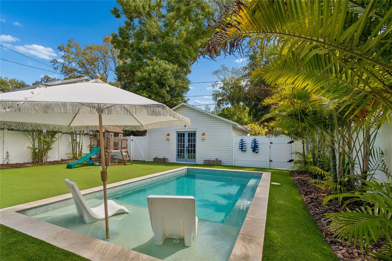 1126 16TH Ave ST PETERSBURG, FL 33704