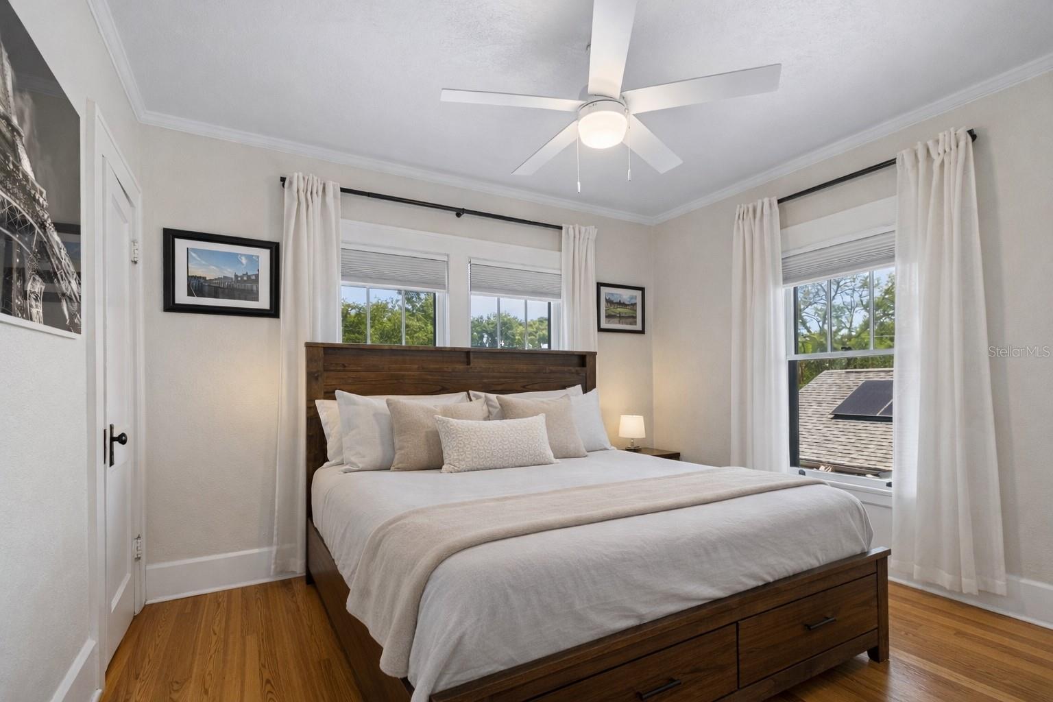 1126 16TH Ave ST PETERSBURG, FL 33704