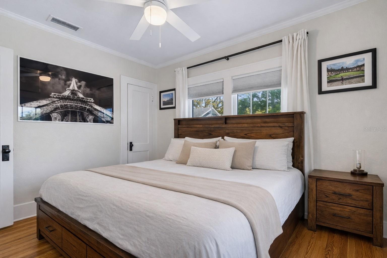 1126 16TH Ave ST PETERSBURG, FL 33704