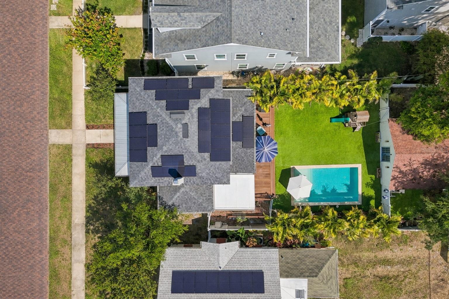 1126 16TH Ave ST PETERSBURG, FL 33704