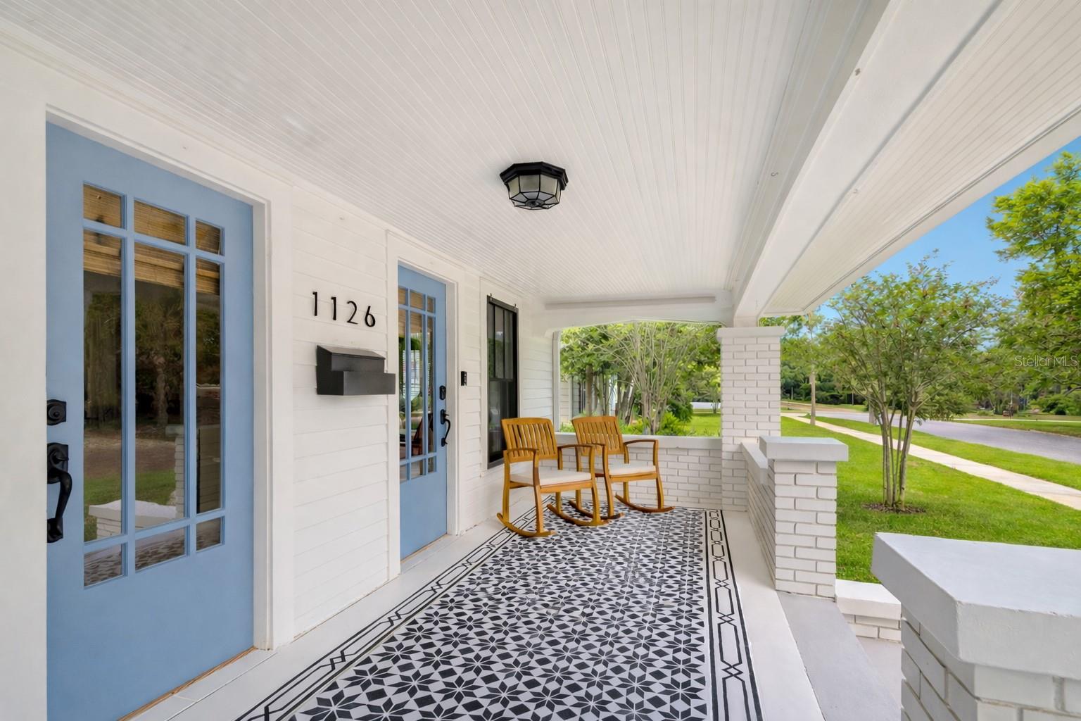 1126 16TH Ave ST PETERSBURG, FL 33704