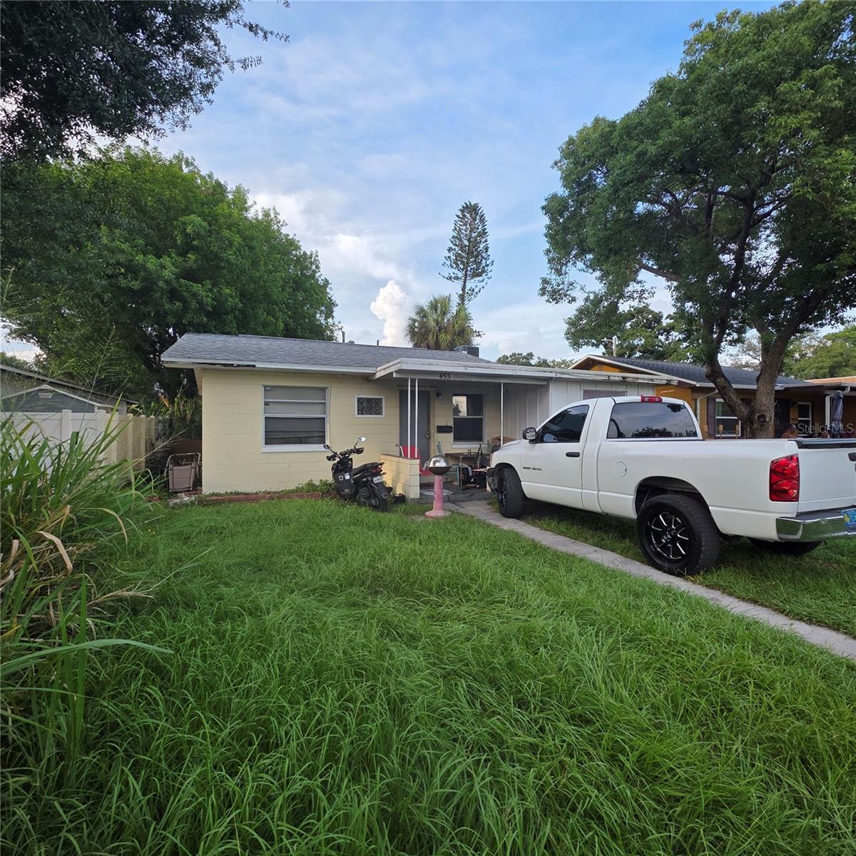 2120 10TH St ST PETERSBURG, FL 33705