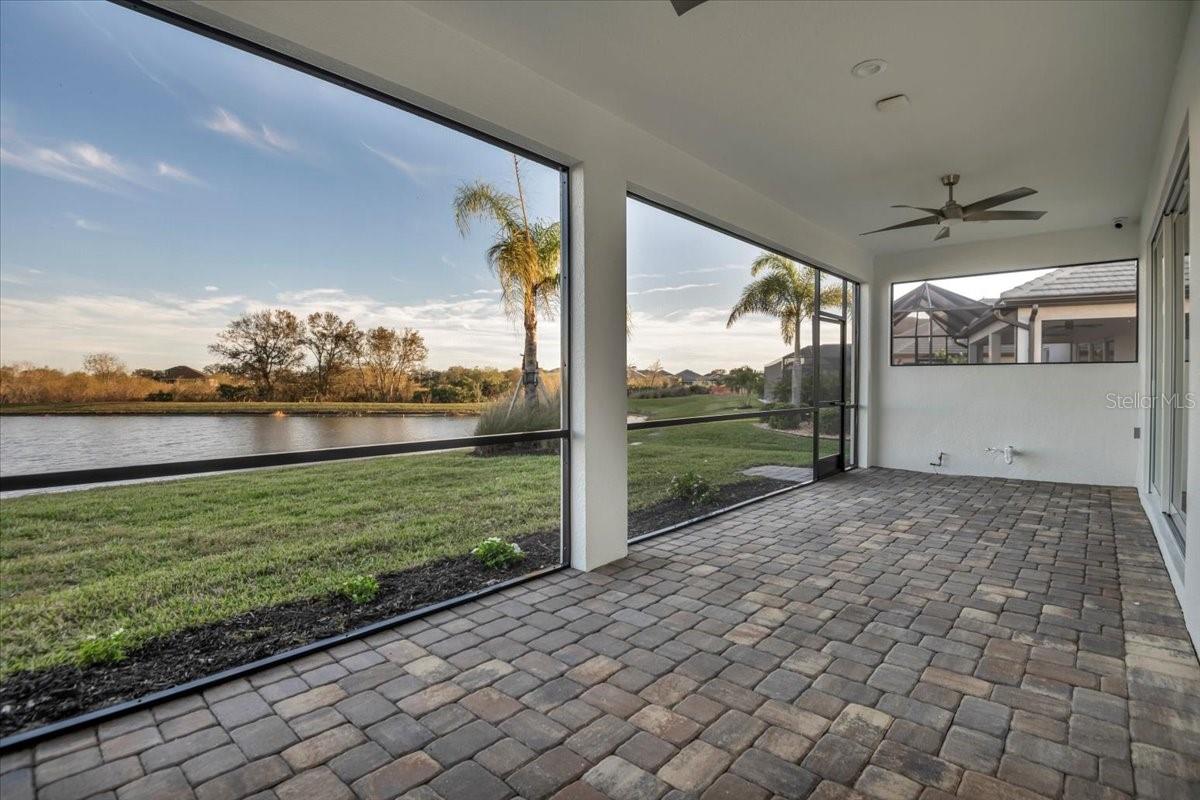 17703 SAVORY MIST Cir BRADENTON, FL 34211