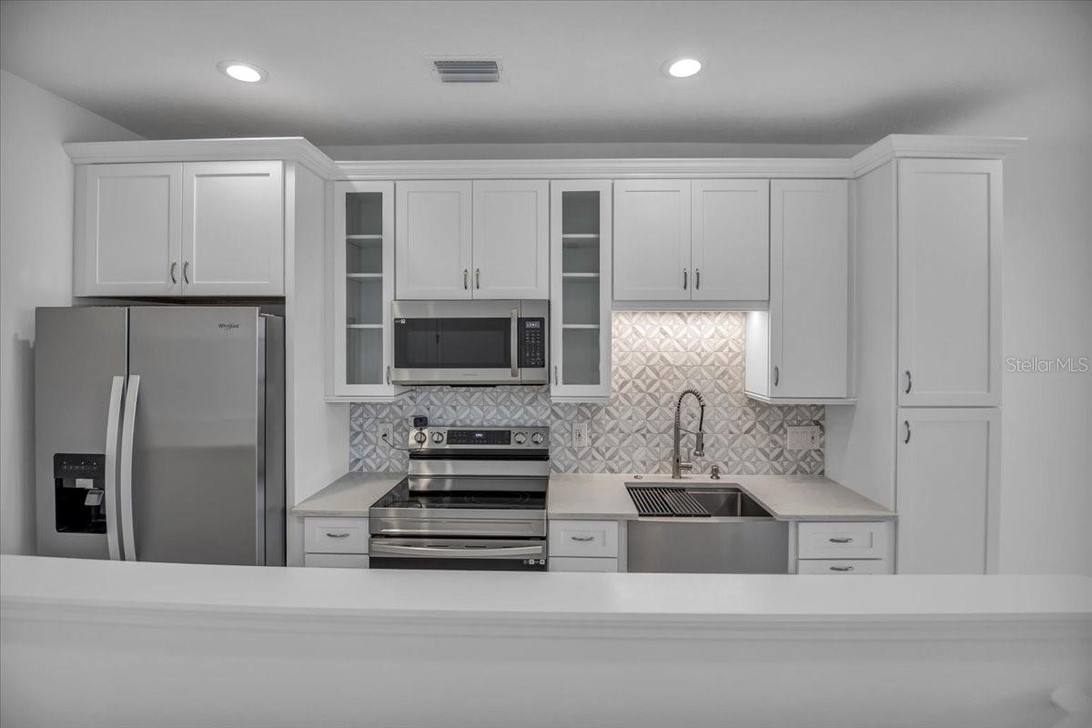 17703 SAVORY MIST Cir BRADENTON, FL 34211