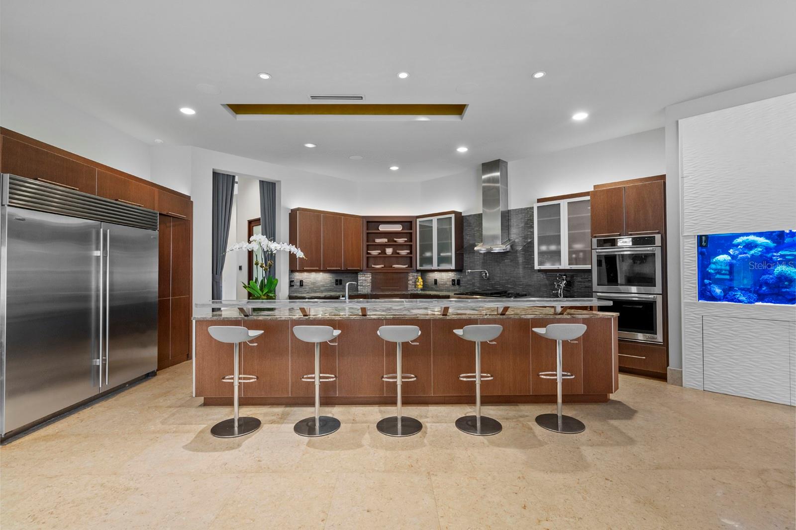 6137 GROSVENOR Shr Dr WINDERMERE, FL 34786