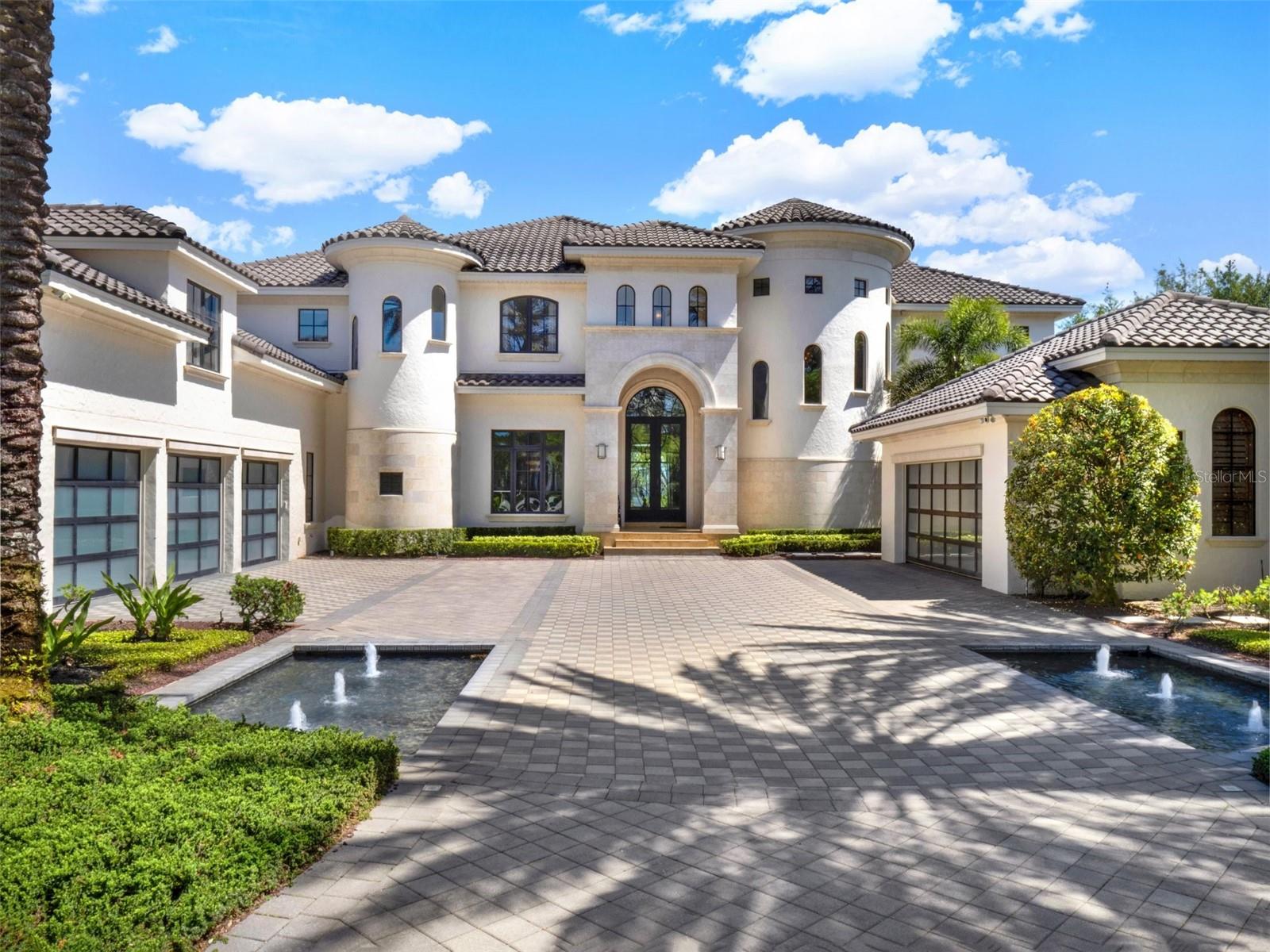 6137 GROSVENOR Shr Dr WINDERMERE, FL 34786