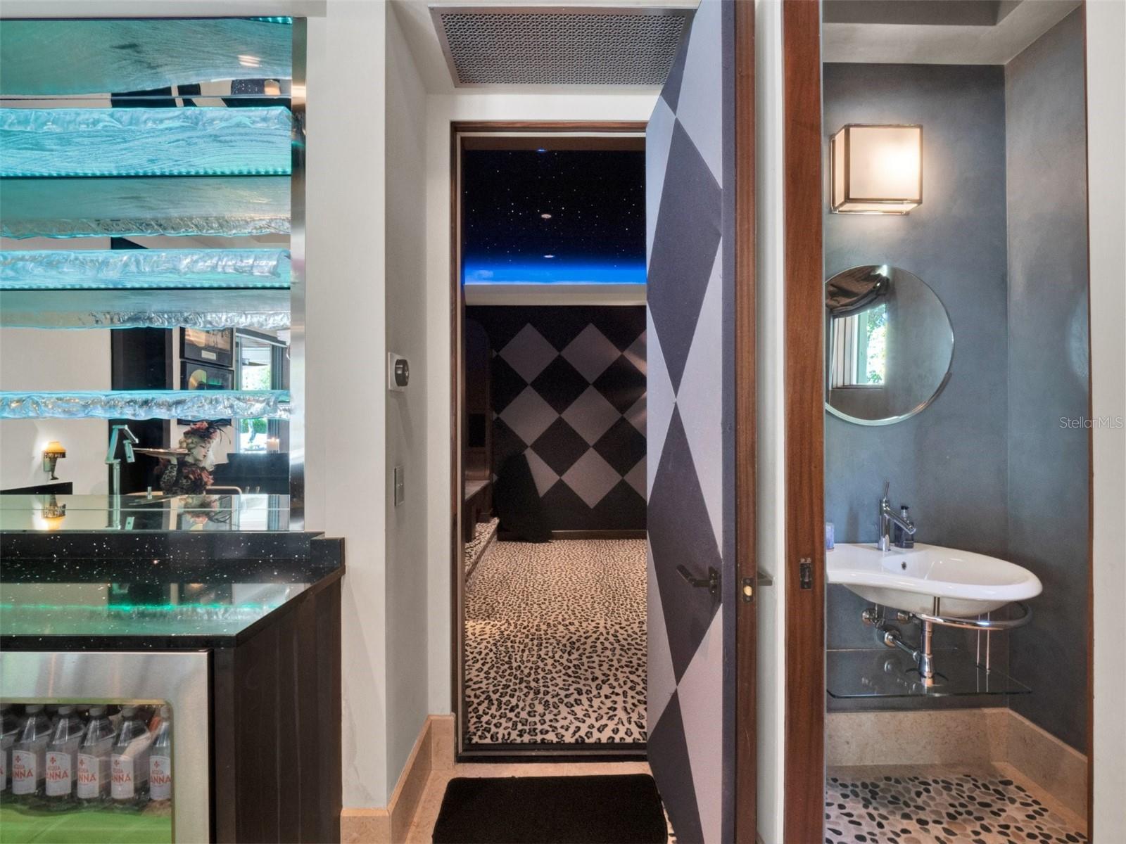 6137 GROSVENOR Shr Dr WINDERMERE, FL 34786