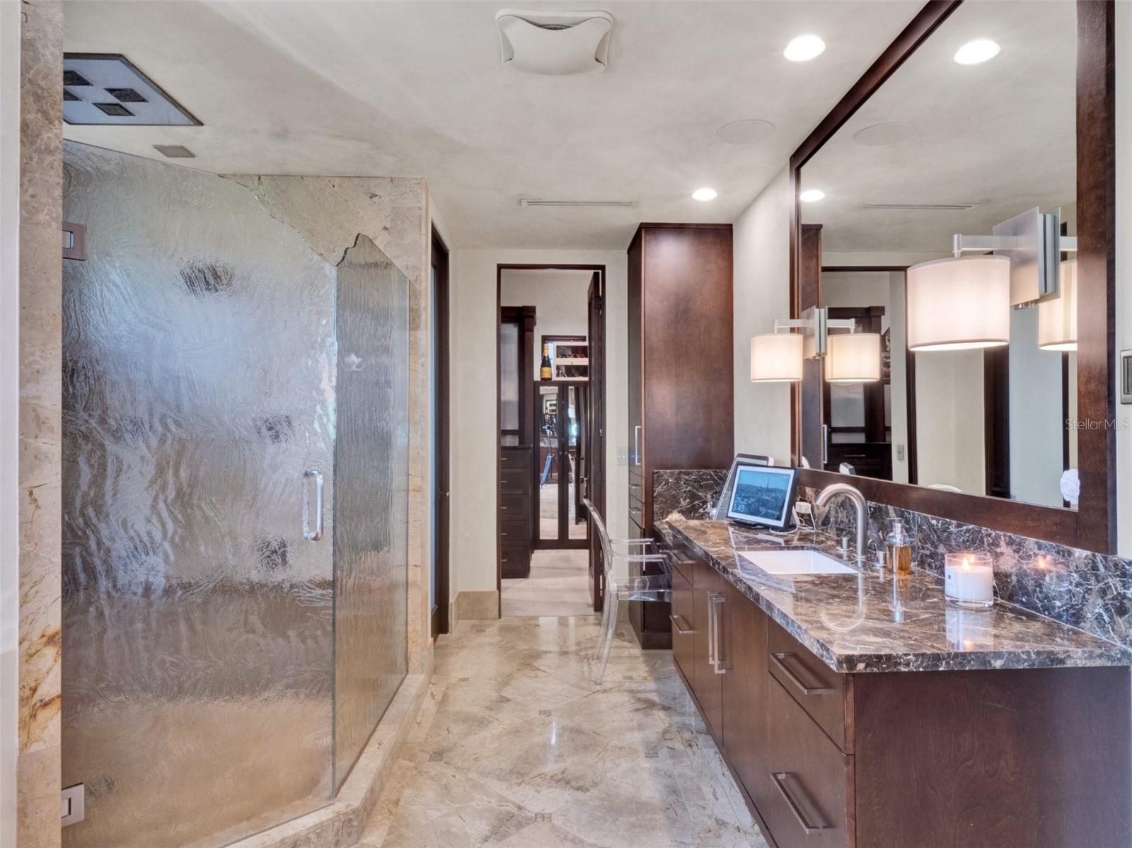 6137 GROSVENOR Shr Dr WINDERMERE, FL 34786