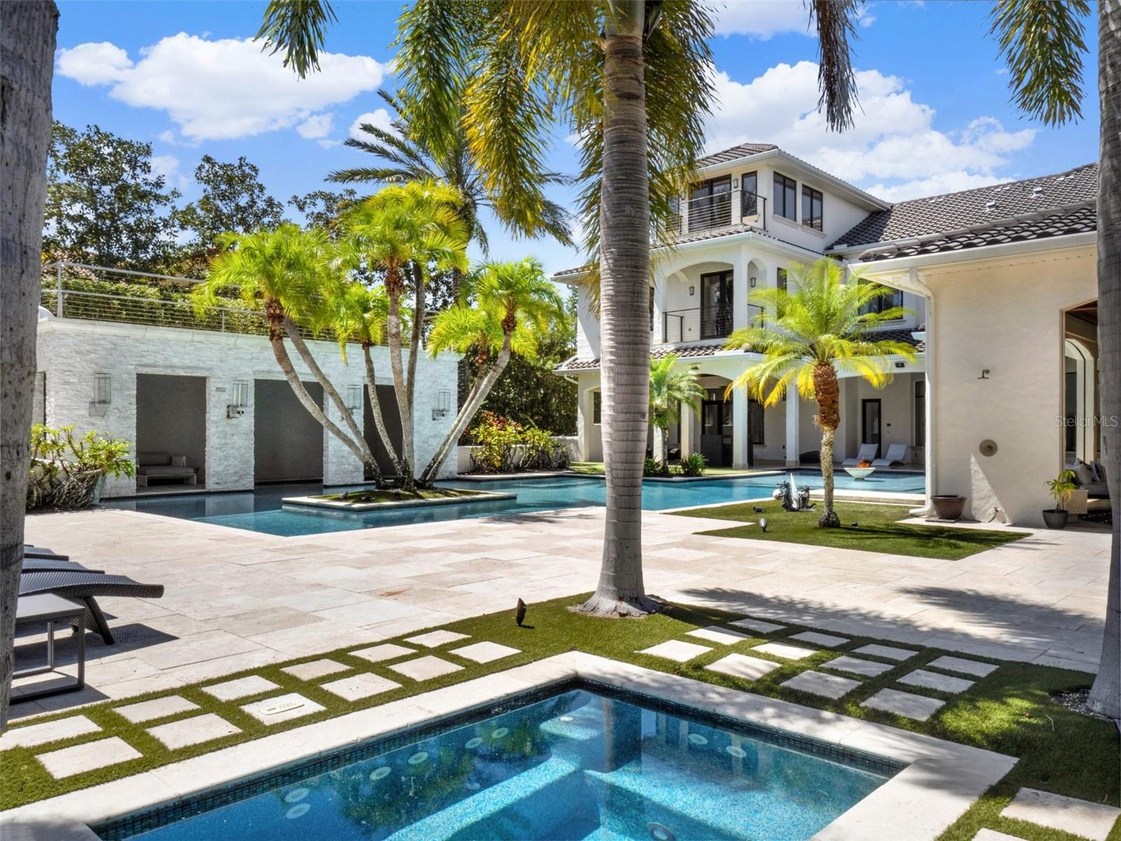 6137 GROSVENOR Shr Dr WINDERMERE, FL 34786