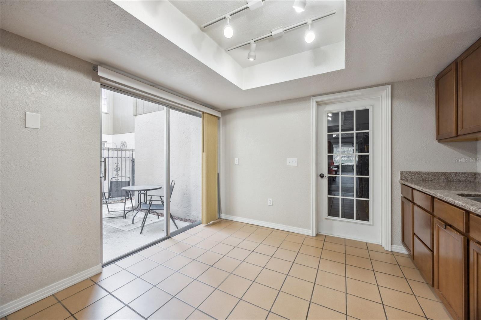 136 TERIWOOD Ct FERN PARK, FL 32730