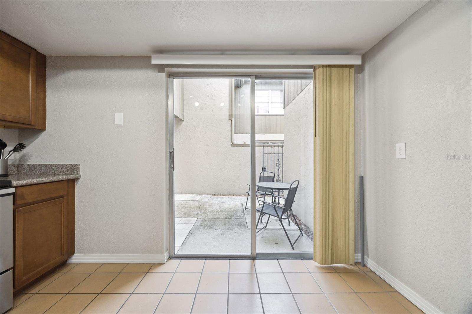 136 TERIWOOD Ct FERN PARK, FL 32730