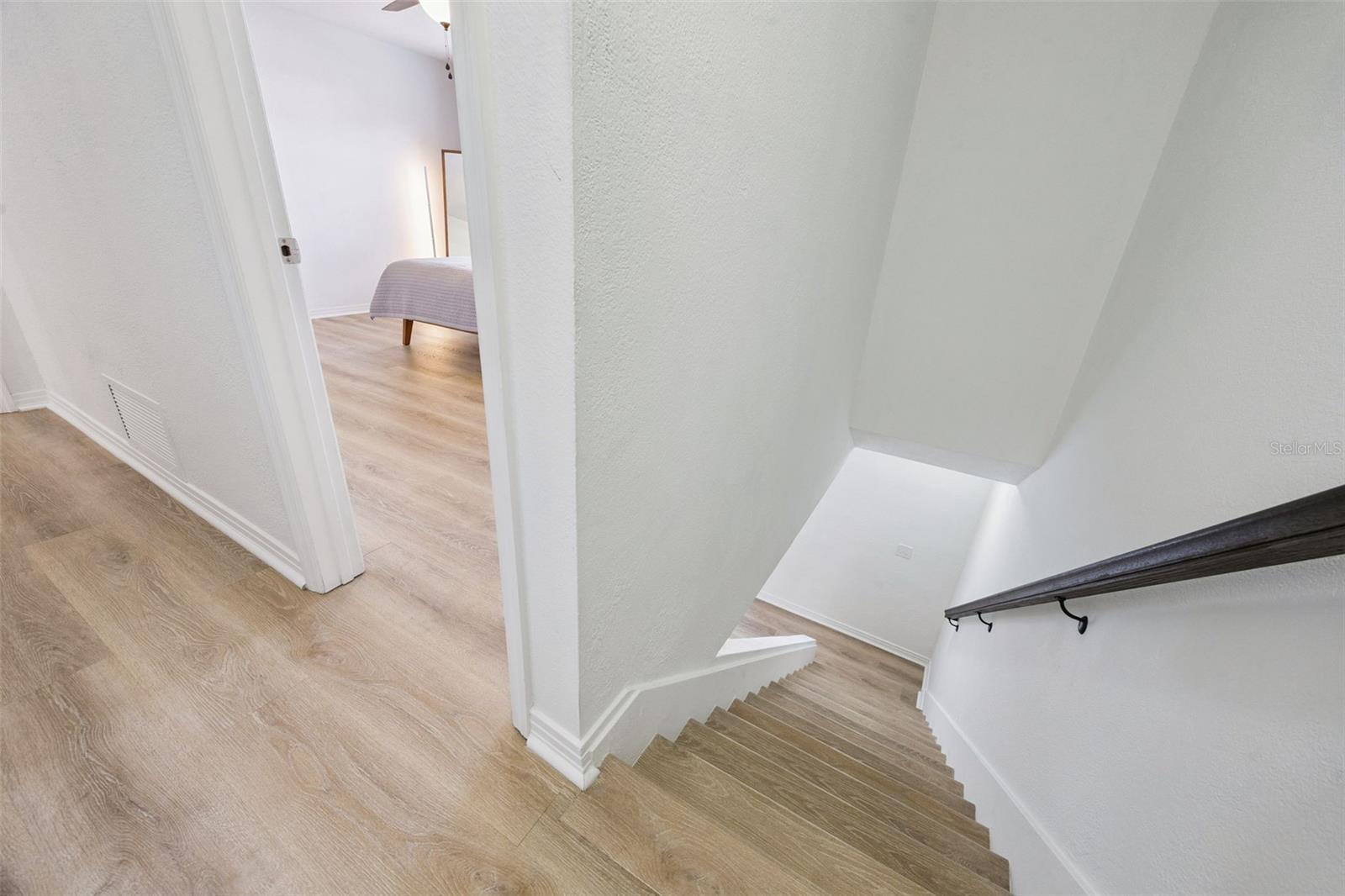 136 TERIWOOD Ct FERN PARK, FL 32730