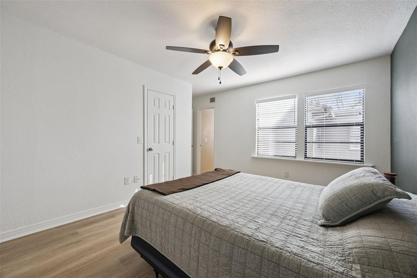 136 TERIWOOD Ct FERN PARK, FL 32730