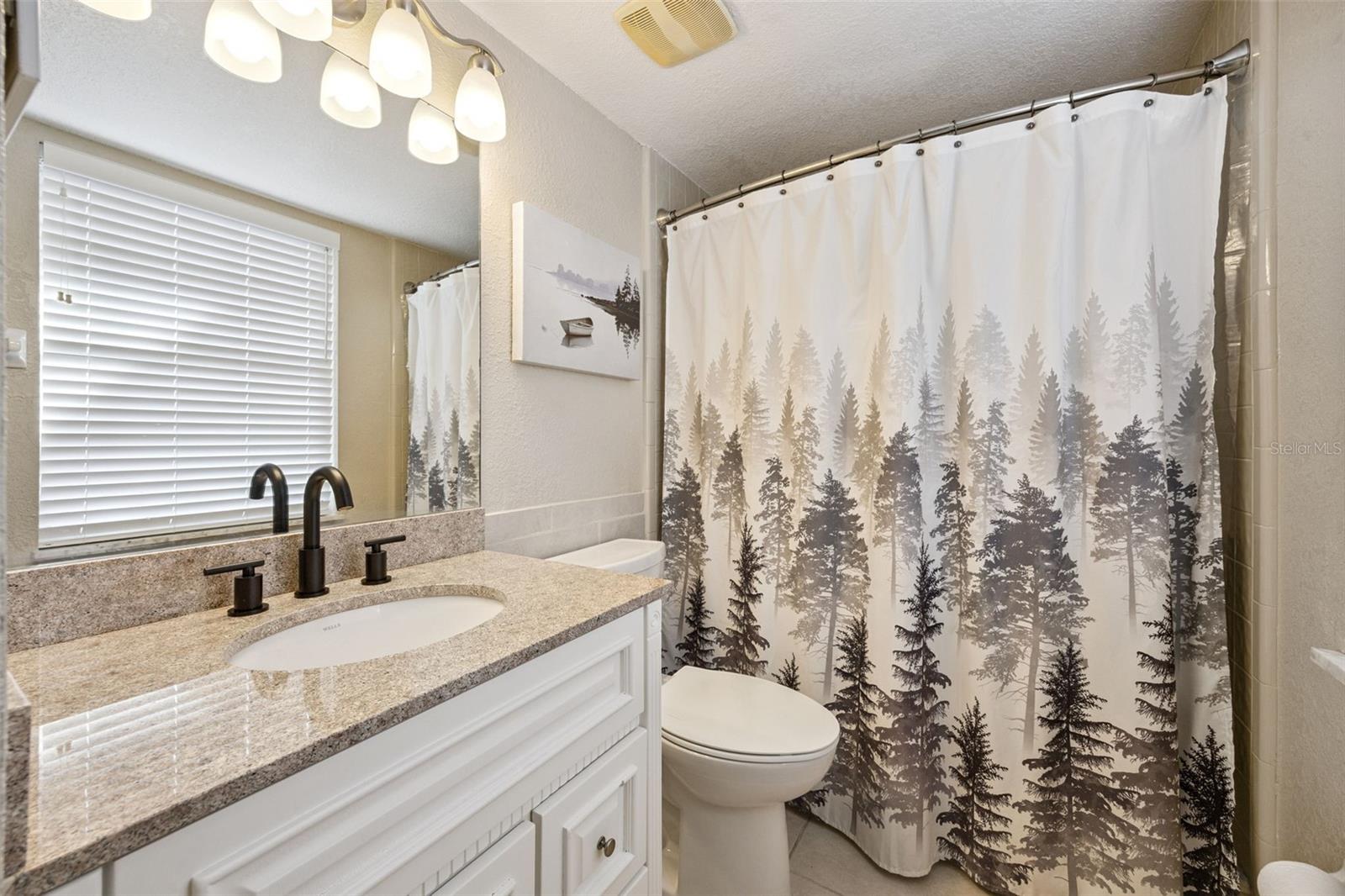 136 TERIWOOD Ct FERN PARK, FL 32730