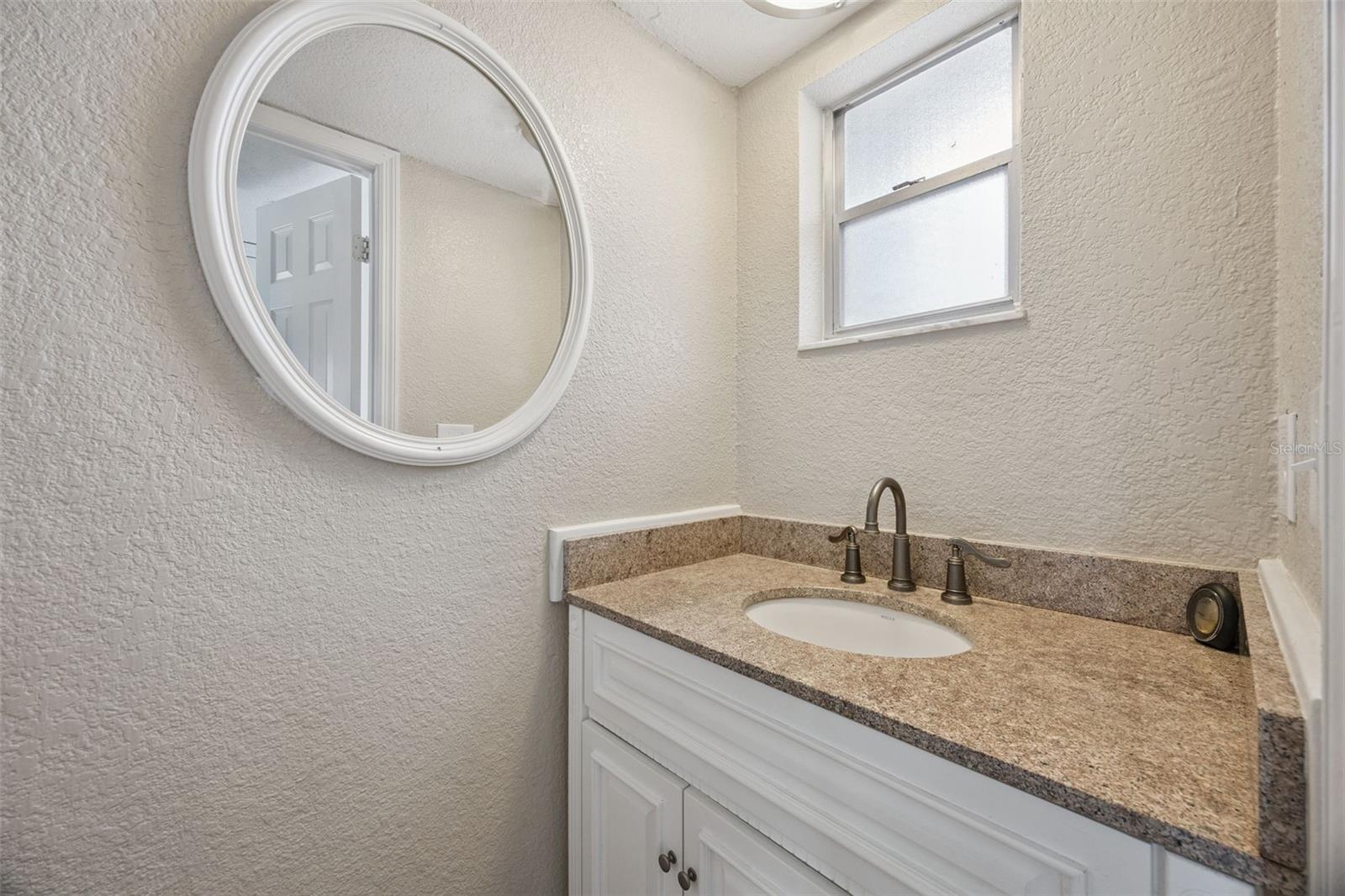 136 TERIWOOD Ct FERN PARK, FL 32730