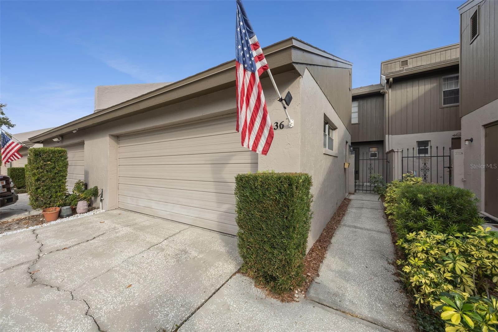 136 TERIWOOD Ct FERN PARK, FL 32730