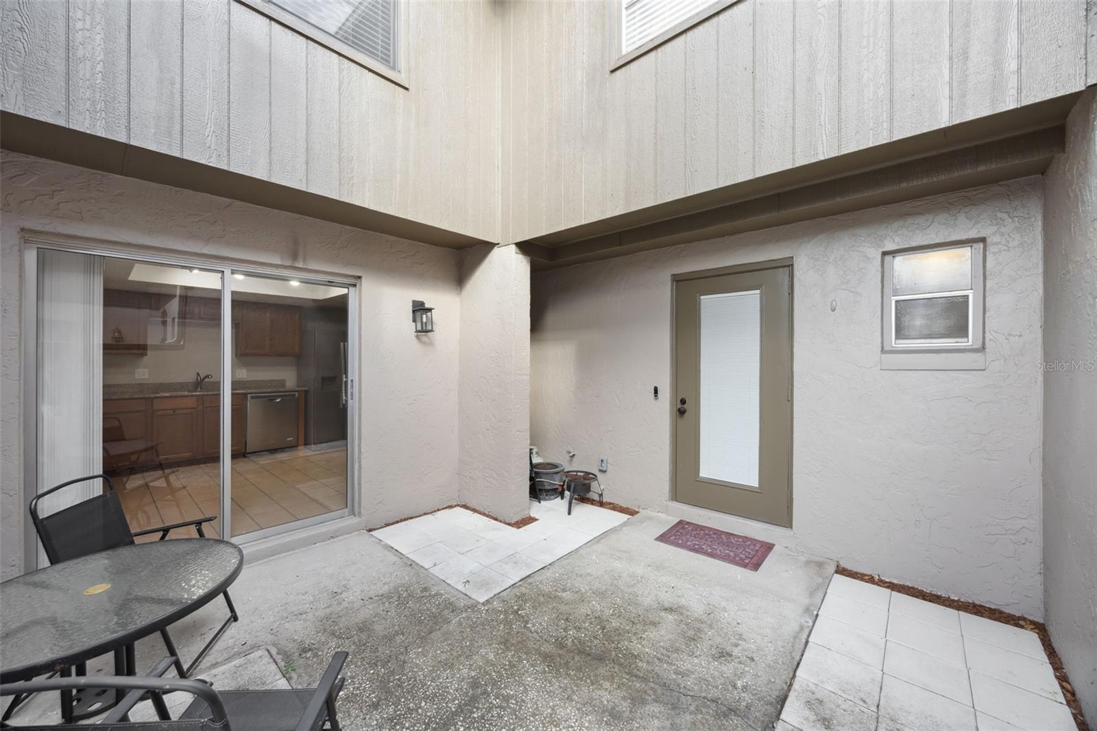 136 TERIWOOD Ct FERN PARK, FL 32730