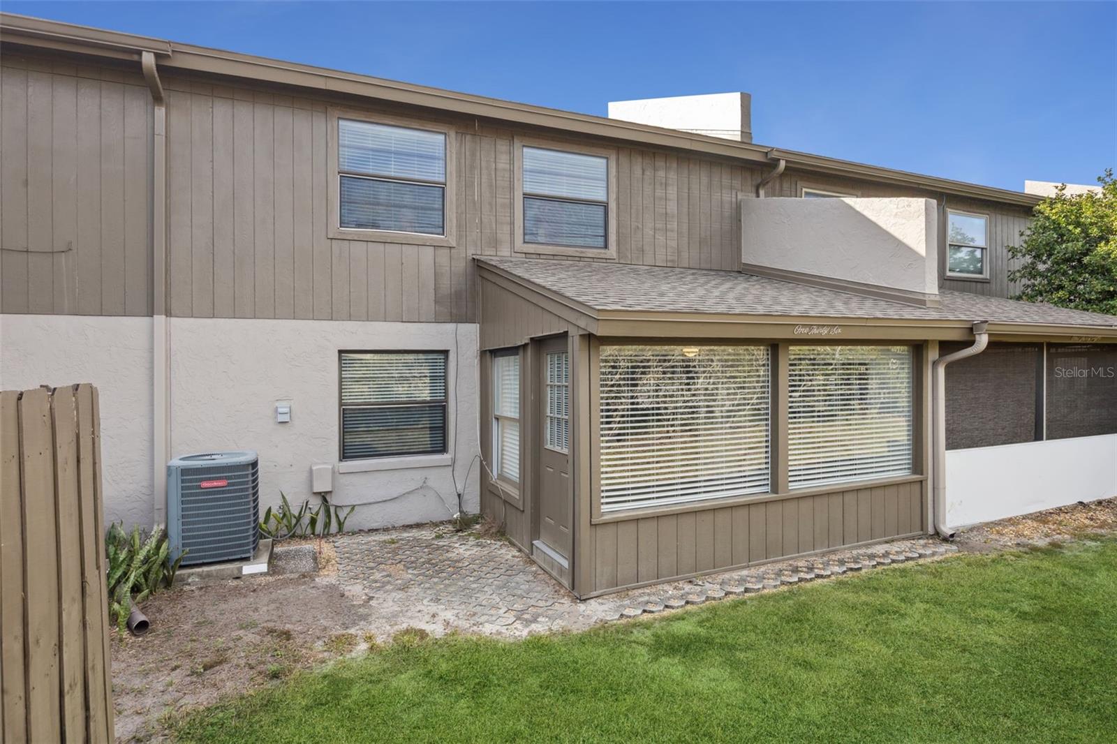 136 TERIWOOD Ct FERN PARK, FL 32730