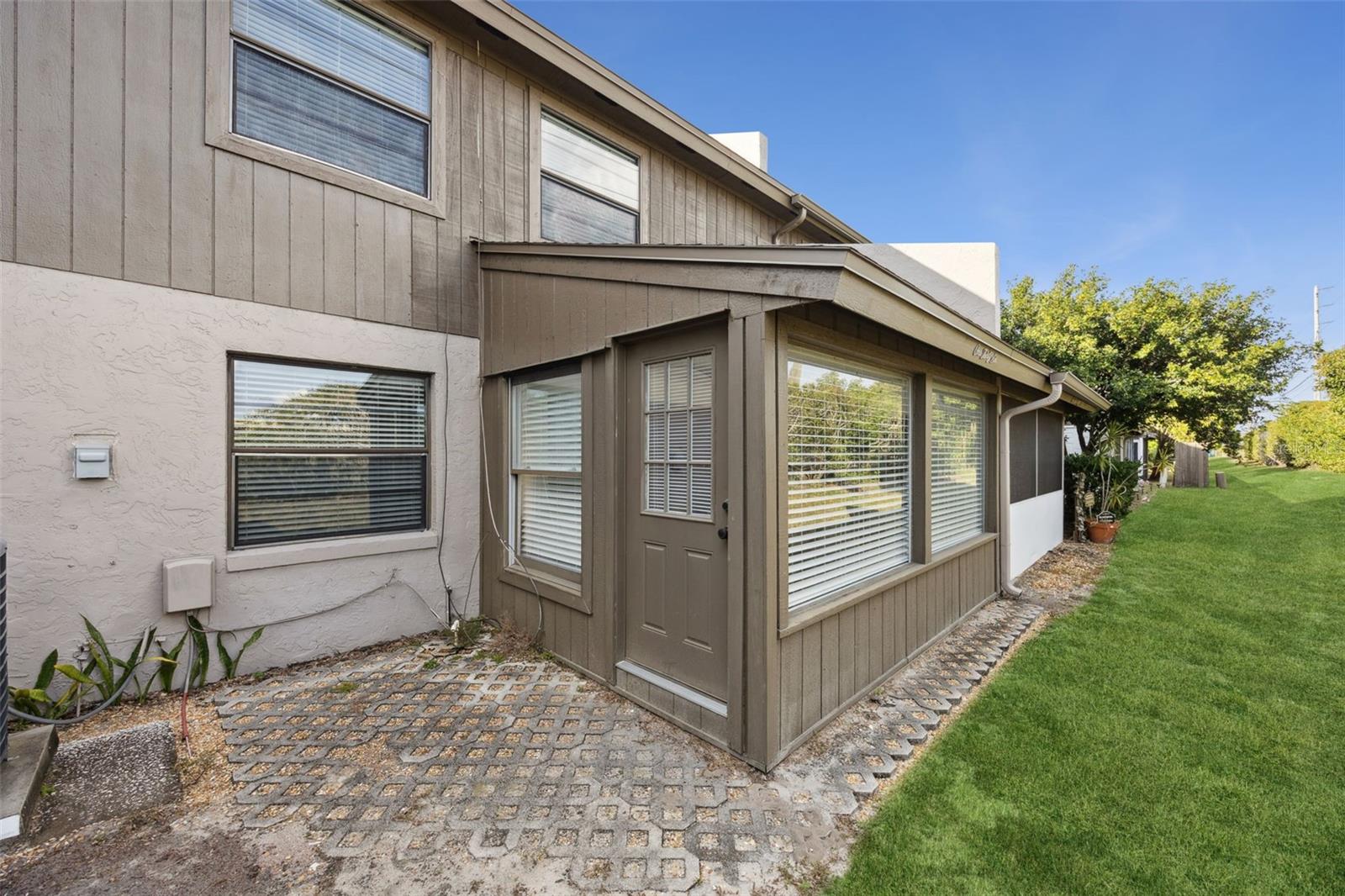 136 TERIWOOD Ct FERN PARK, FL 32730