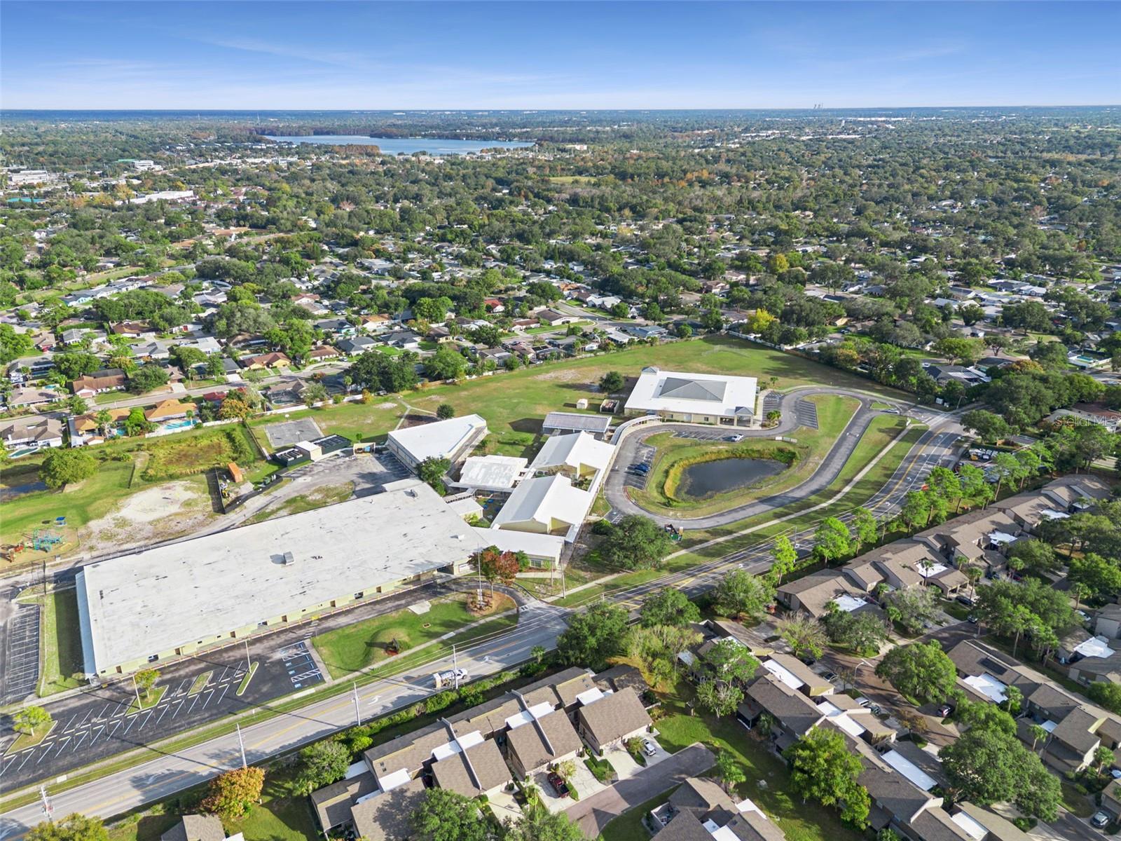 136 TERIWOOD Ct FERN PARK, FL 32730