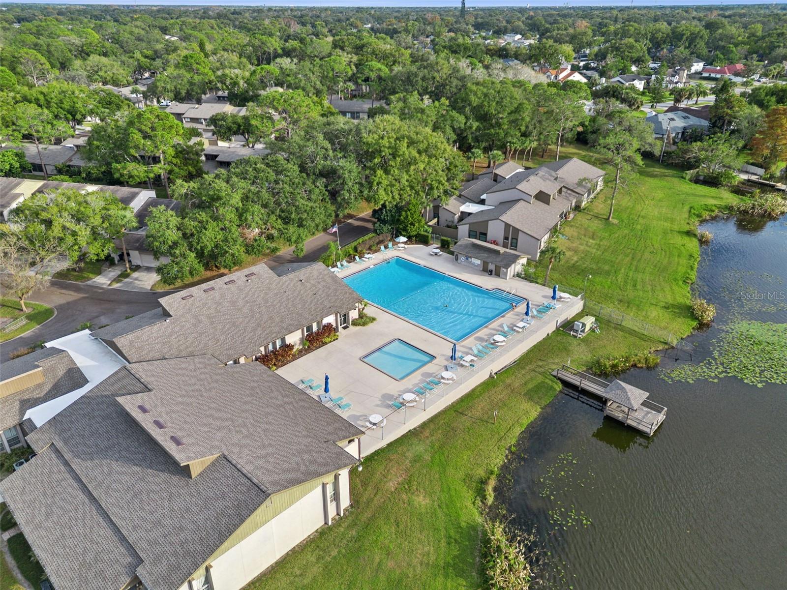 136 TERIWOOD Ct FERN PARK, FL 32730