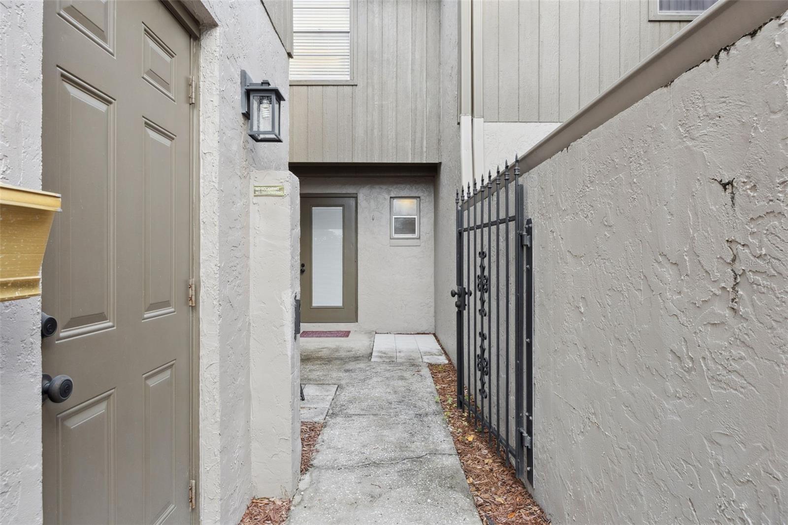 136 TERIWOOD Ct FERN PARK, FL 32730