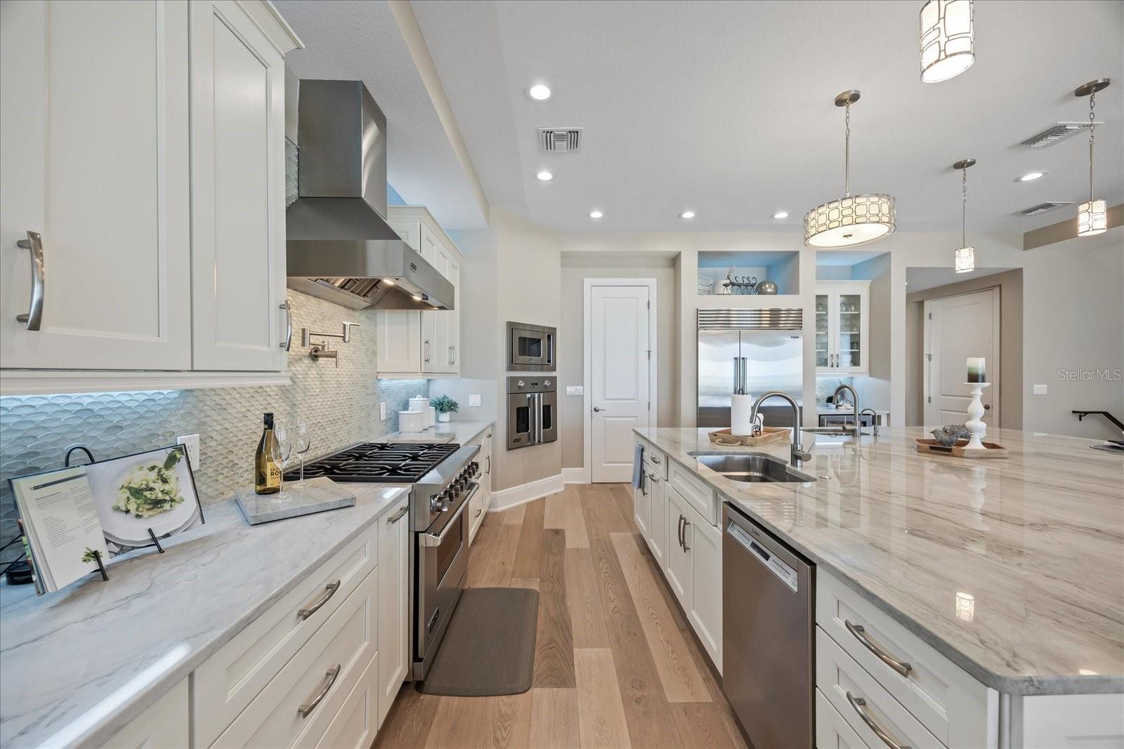 2 GULF Blvd INDIAN ROCKS BEACH, FL 33785