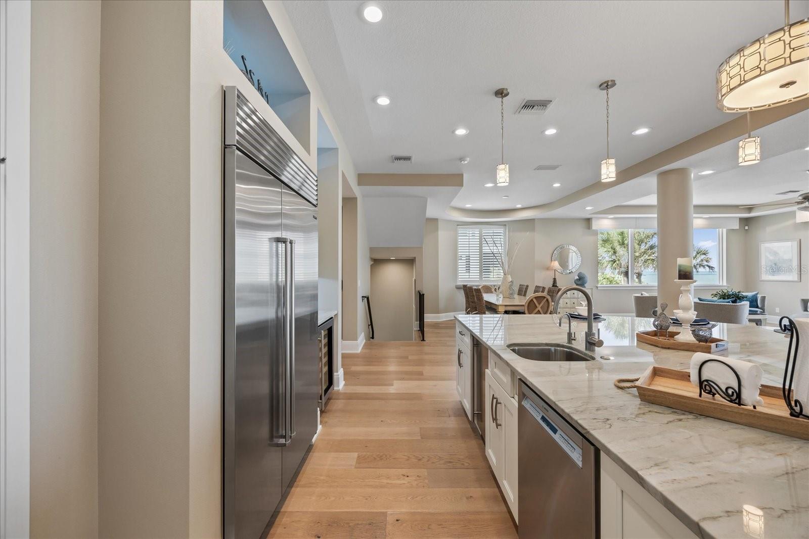 2 GULF Blvd INDIAN ROCKS BEACH, FL 33785