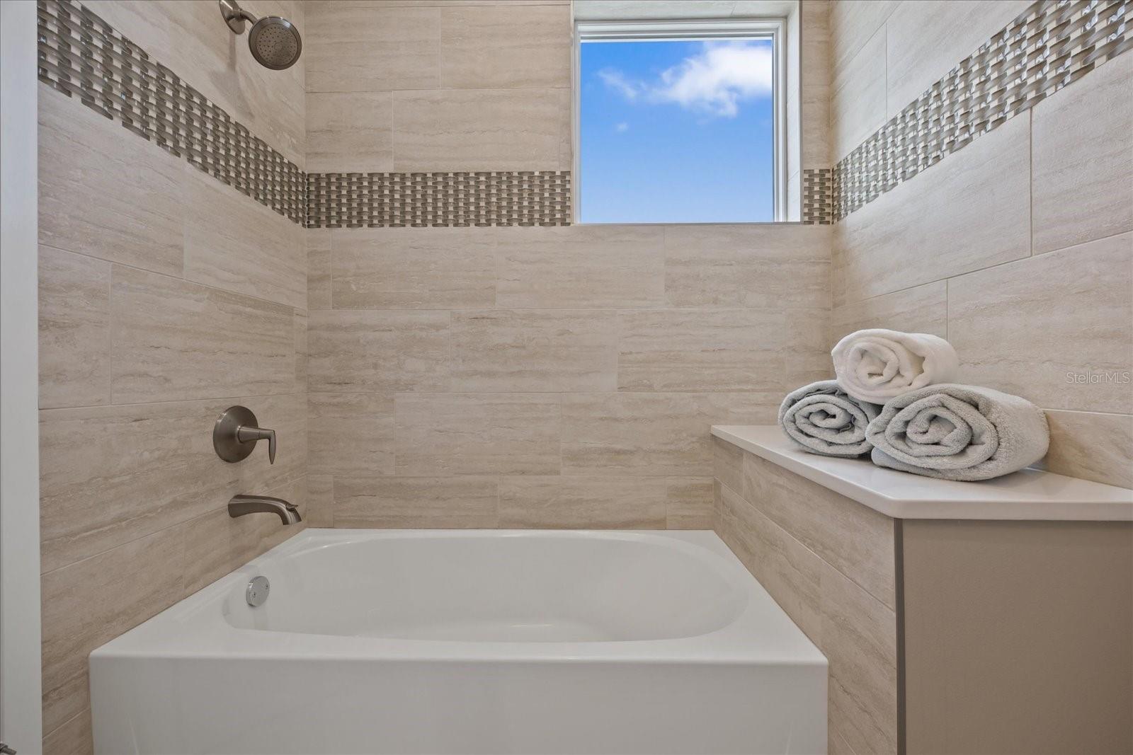 2 GULF Blvd INDIAN ROCKS BEACH, FL 33785