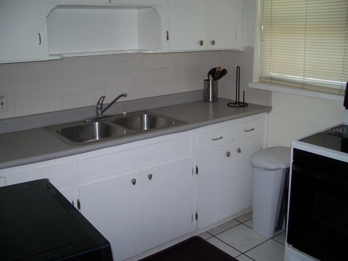 2200 2ND St ST PETERSBURG, FL 33704