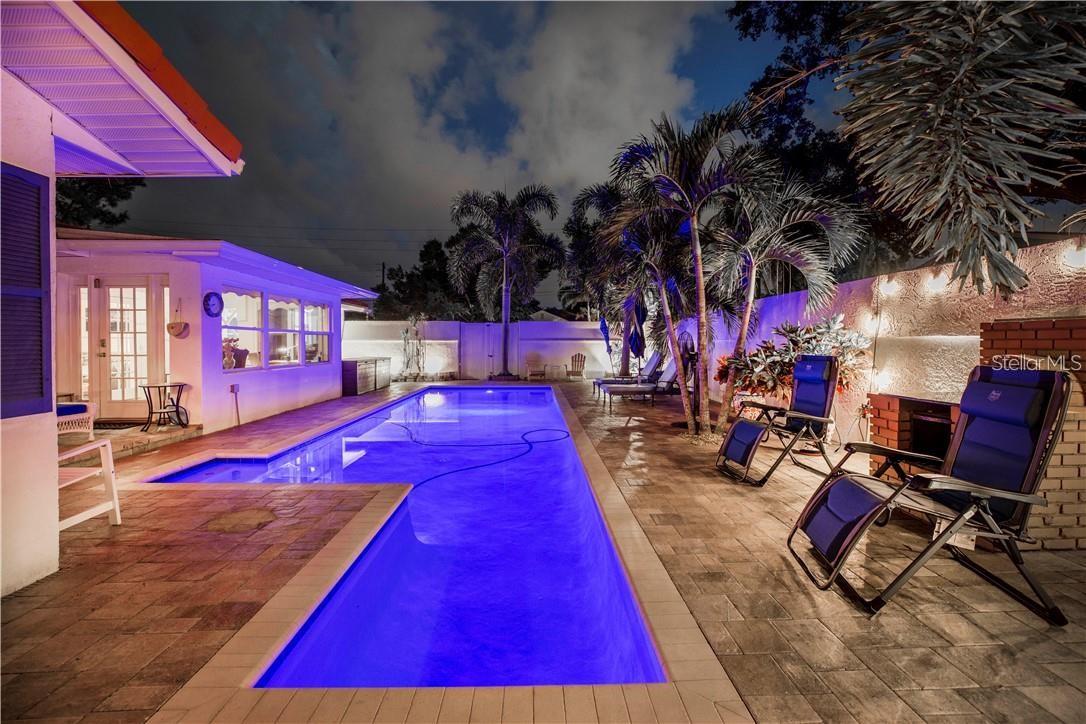 2200 2ND St ST PETERSBURG, FL 33704