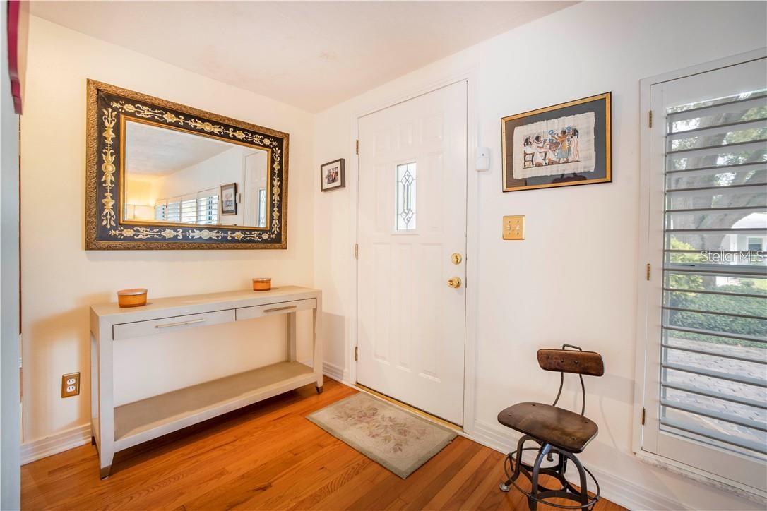 2200 2ND St ST PETERSBURG, FL 33704