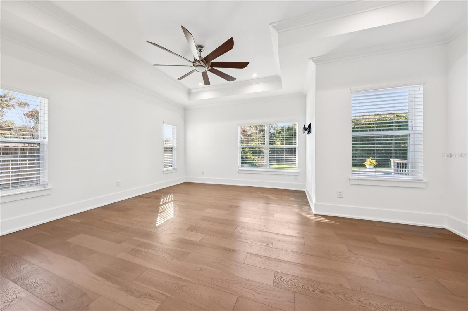 2924 HUNTINGTON St ORLANDO, FL 32803