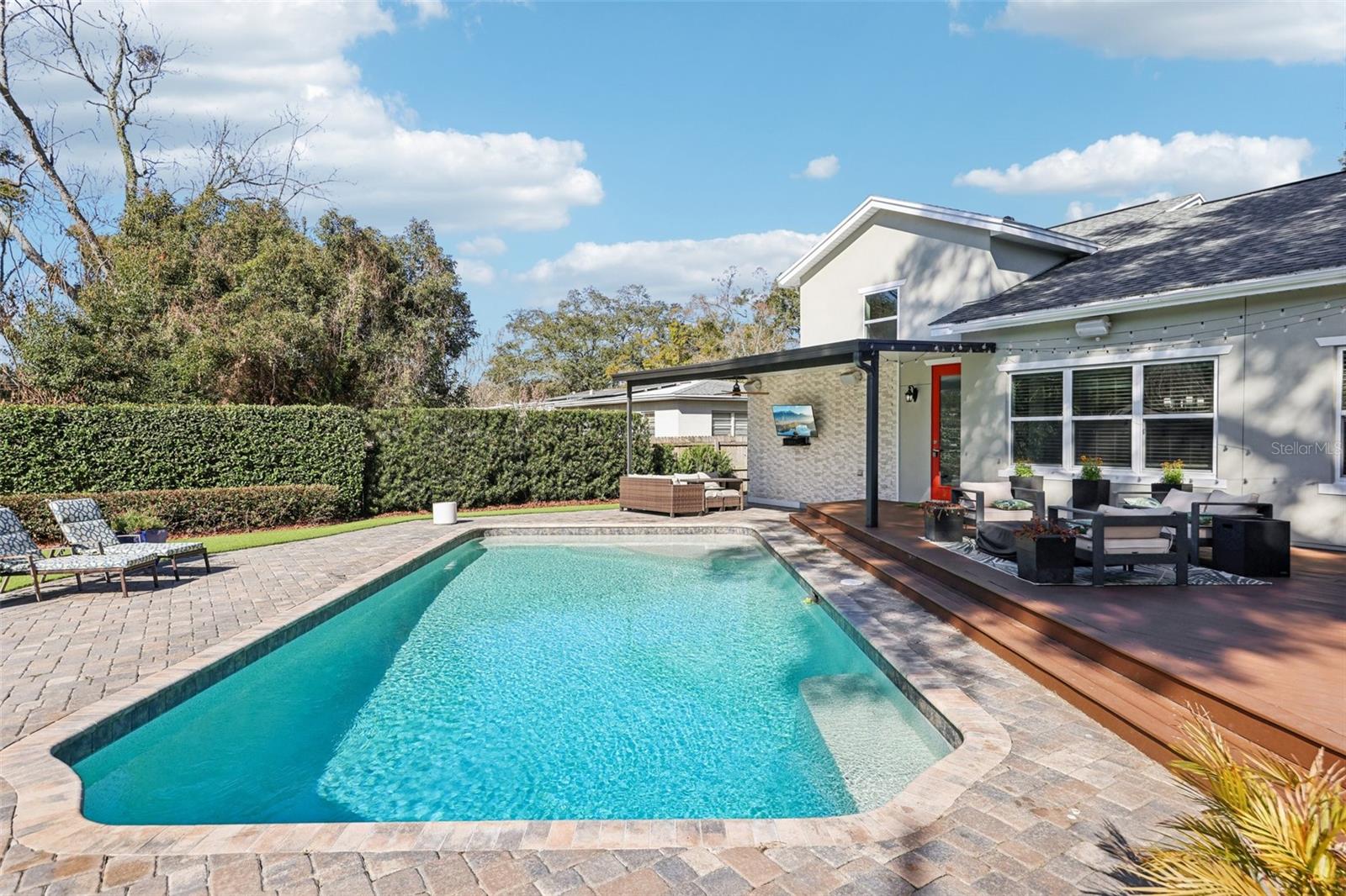 2924 HUNTINGTON St ORLANDO, FL 32803