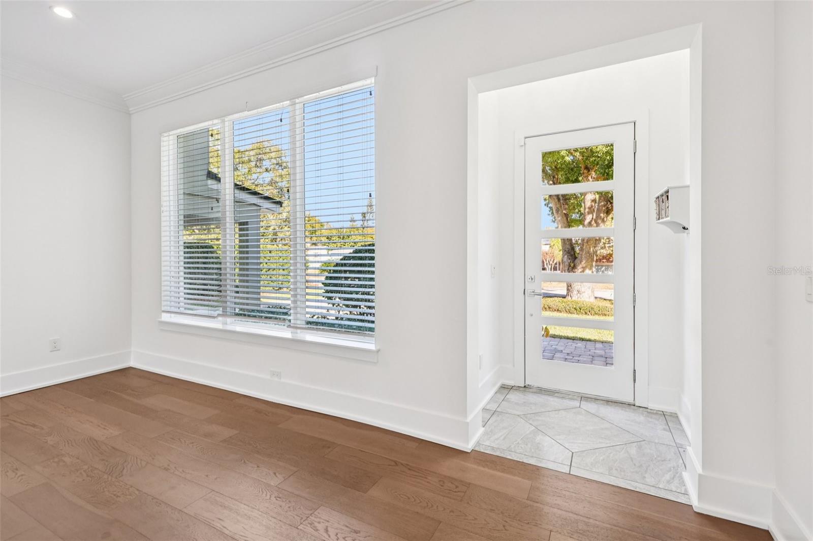 2924 HUNTINGTON St ORLANDO, FL 32803