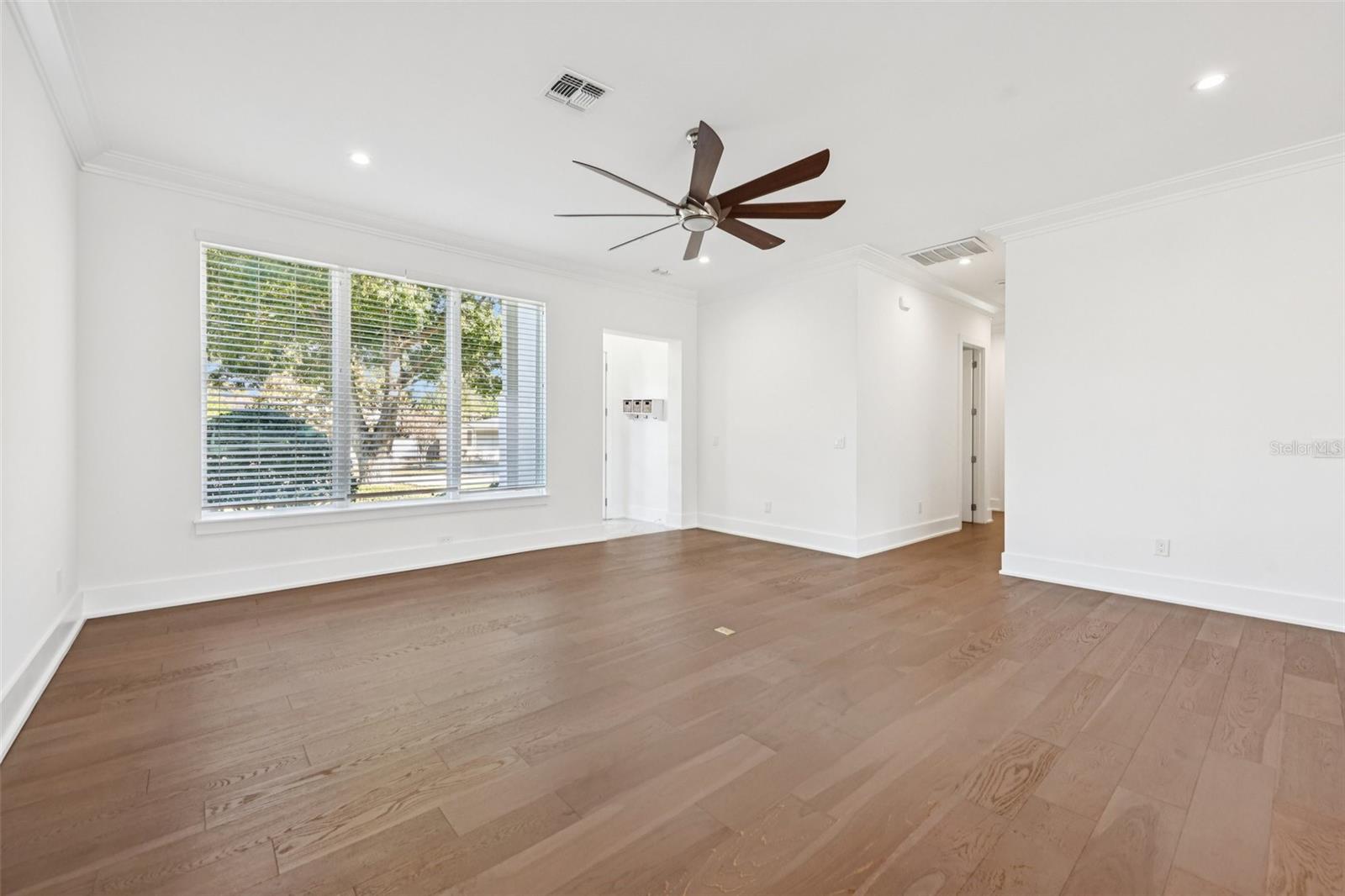 2924 HUNTINGTON St ORLANDO, FL 32803